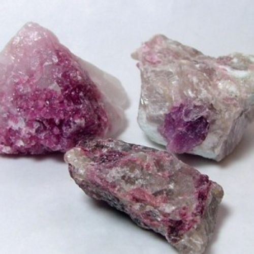 Raw Pink Tourmaline crystal metaphysical properties, meanings, uses, benefits, healing energies, chakras